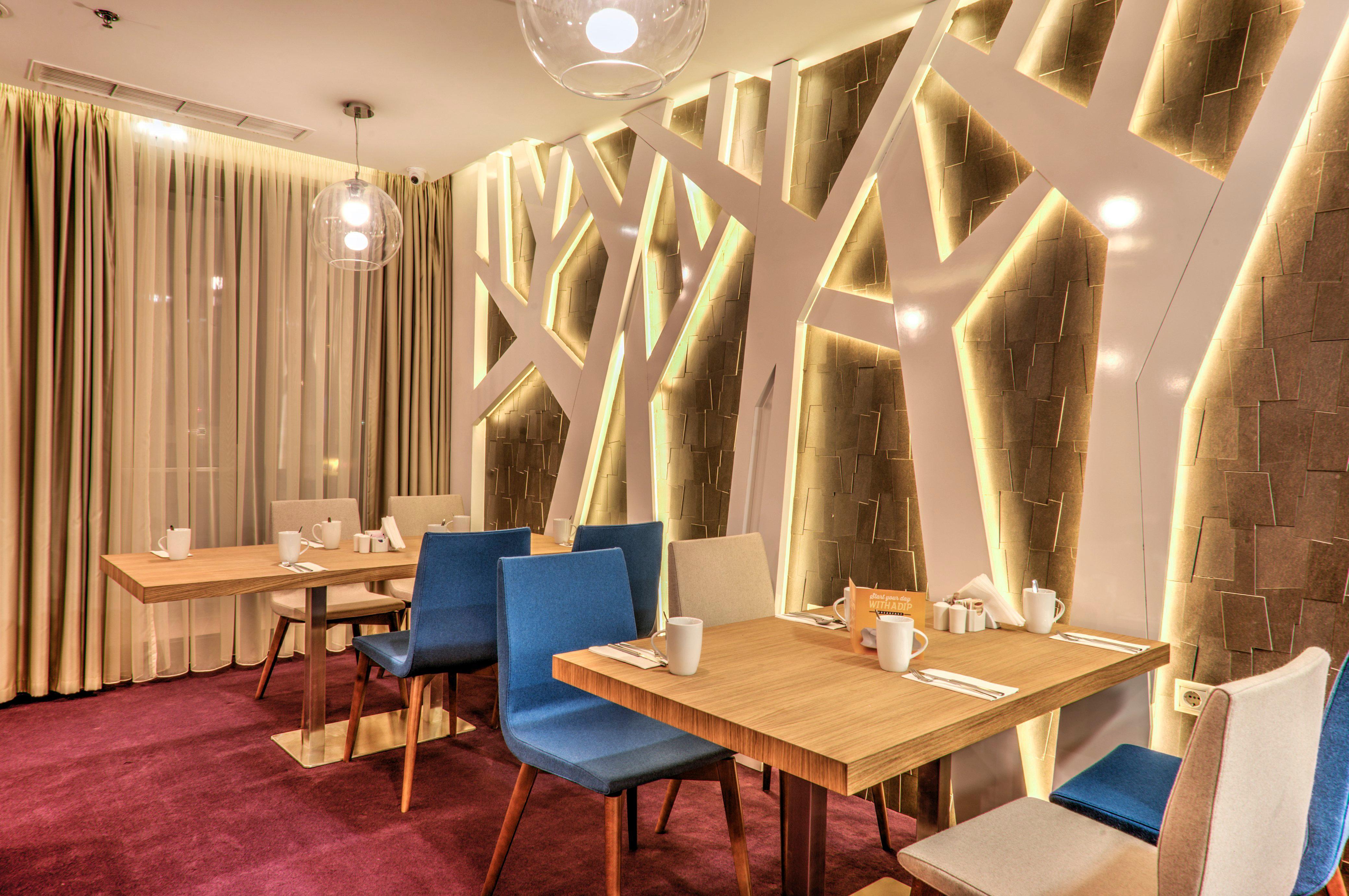 Hotel Holiday Inn Plovdiv By Ihg 4*